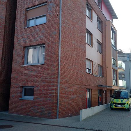 Aaron - Privatunterkunft Maagdenburg Buitenkant foto
